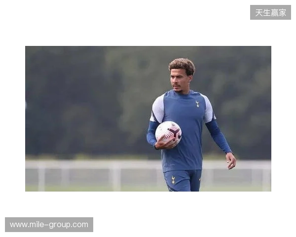 TA:塞梅尼奥更想冬窗加盟曼城,他渴望获得冠军 TA:塞梅尼奥更想冬窗加盟曼城,他渴望获得冠军