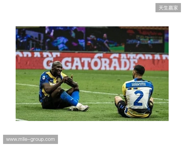 记者:国米420万分期报价摩洛哥17岁边卫泽克里,含10%二转 记者:国米420万分期报价摩洛哥17岁边卫泽克里,含10%二转